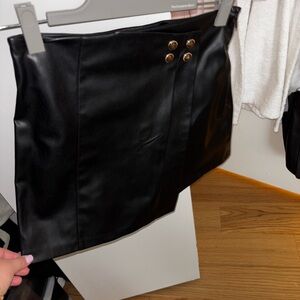Zara Black and Gold Asymmetrical leather  Mini Skort w/ gold button detail